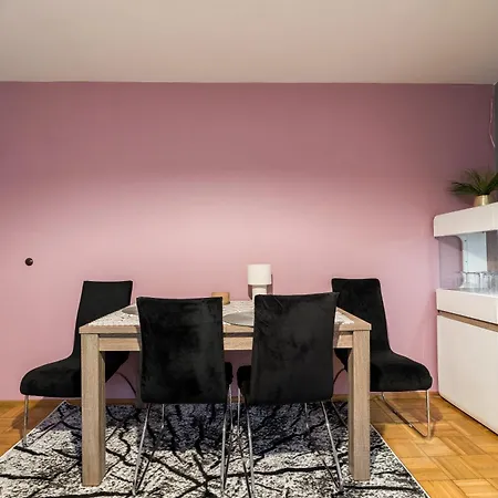 Swoboda Comfort By Bookinghost