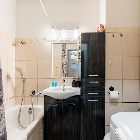 Swoboda Comfort By Bookinghost Apartament